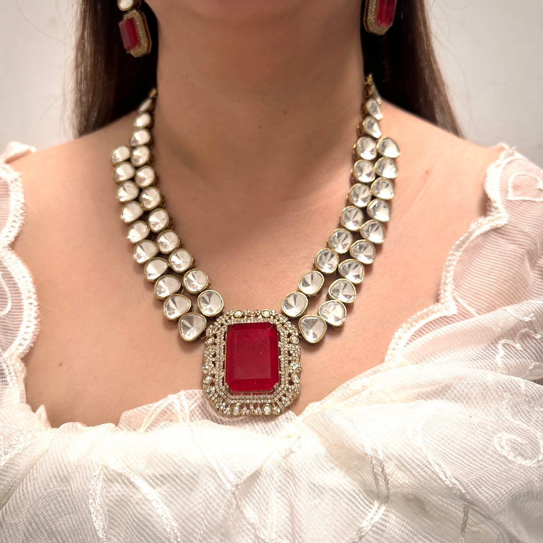 Kiara Royal Rani Haar Jewellery Set