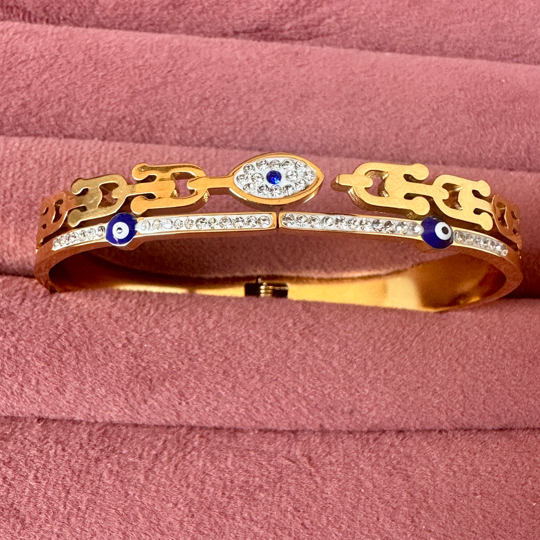 Casta Waterproof Bracelet