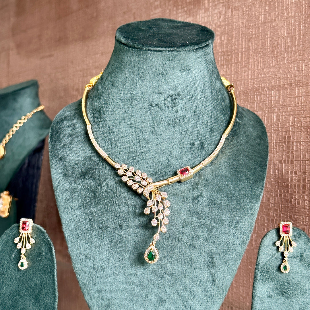 Mayra Gold Jewellery Set