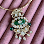 Load image into Gallery viewer, Ava Royal Doublet Kundan Hasli Set