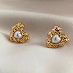 Load image into Gallery viewer, Diana heart Vintage 18k Gold Plated Stud Earrings