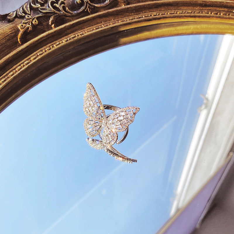 Classic Butterfly Zircon Gold Adjustable Ring