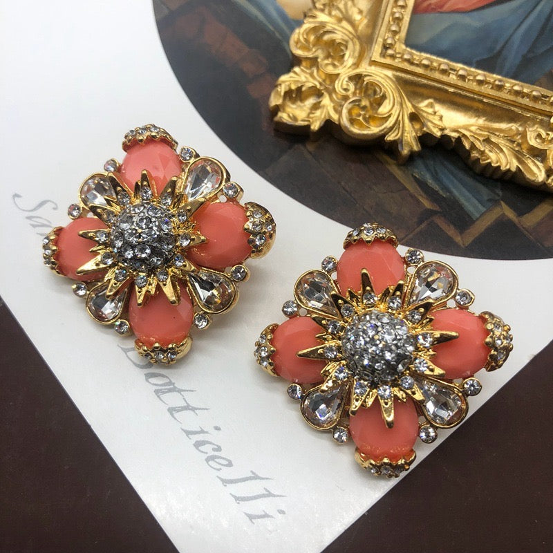 iki Vibrant Peach Studs Earring