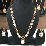 Load image into Gallery viewer, Esha Mossionite Kundan Jewellery Set
