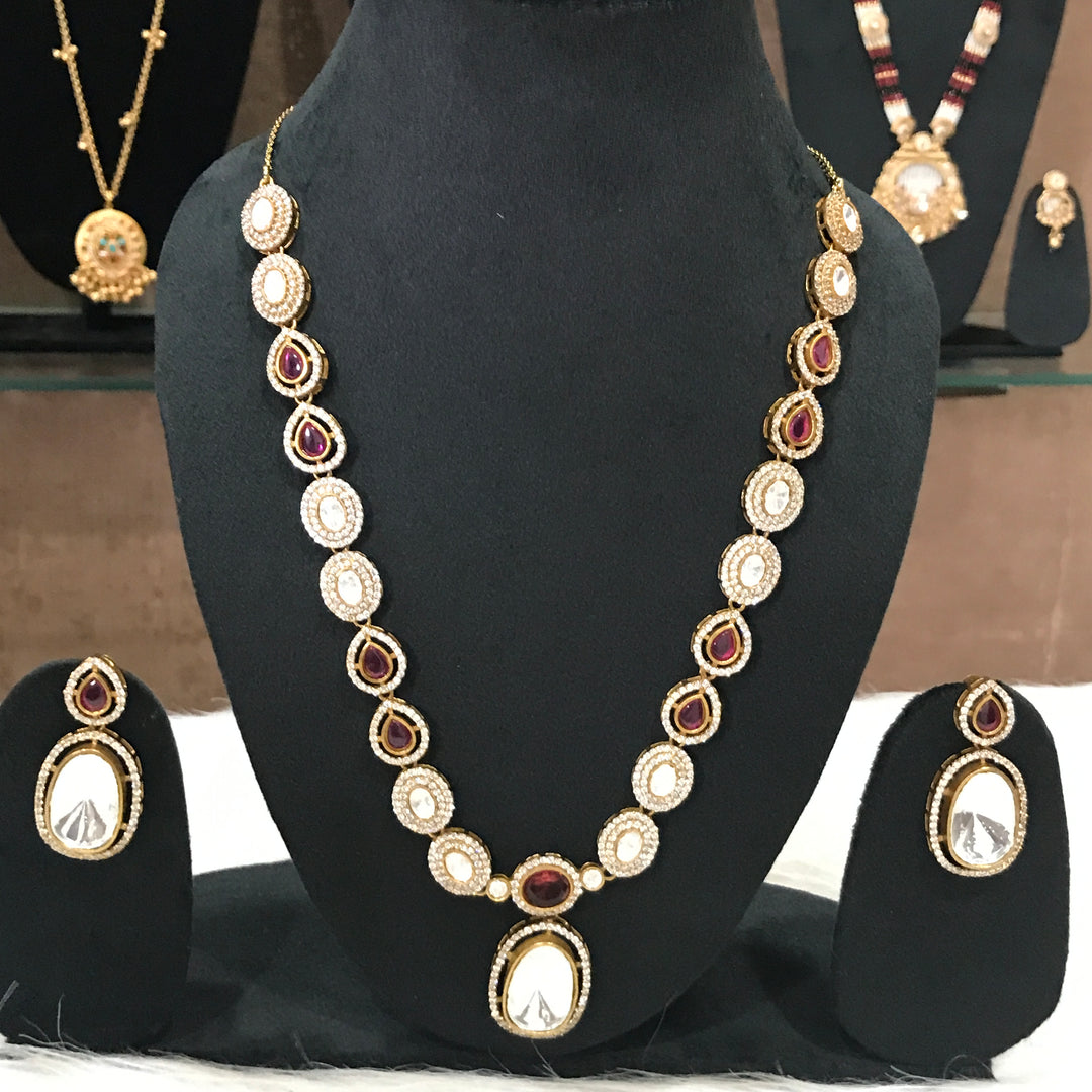 Esha Mossionite Kundan Jewellery Set