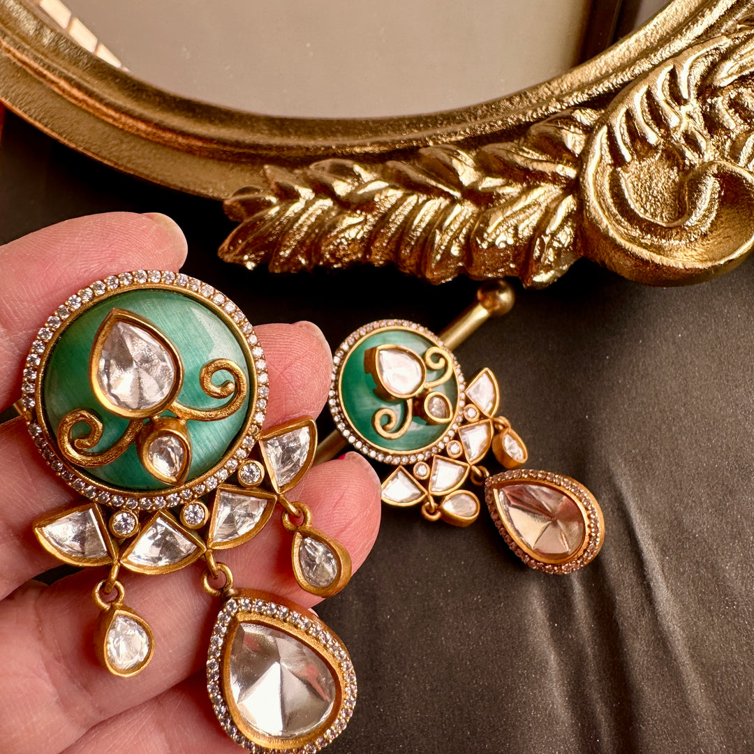 Meera Kundan Earrings