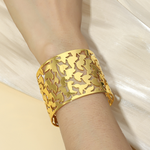 Load image into Gallery viewer, Janet 18k Gold Plated Vintage Bracelet
