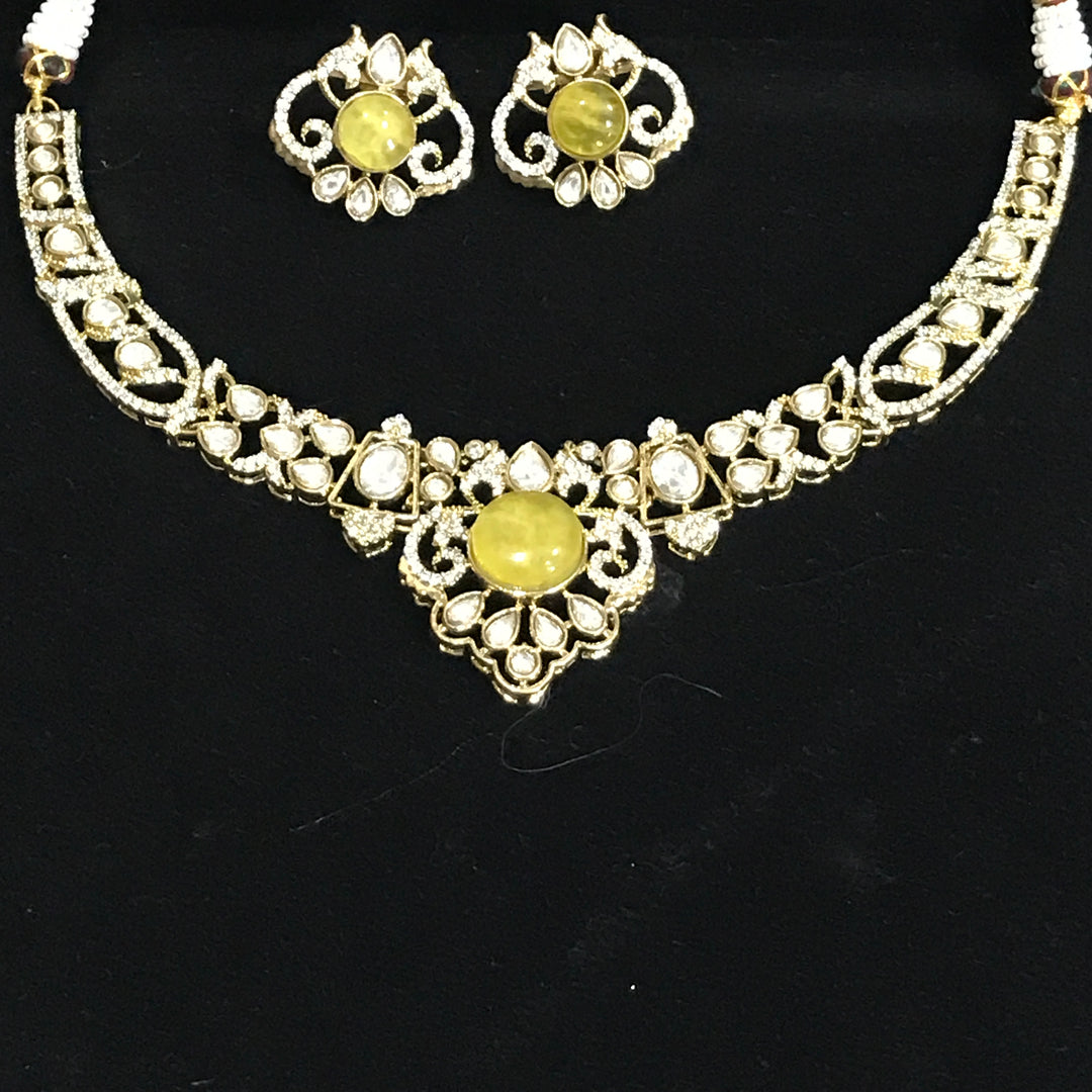 Amayra kundan Jewellery Set