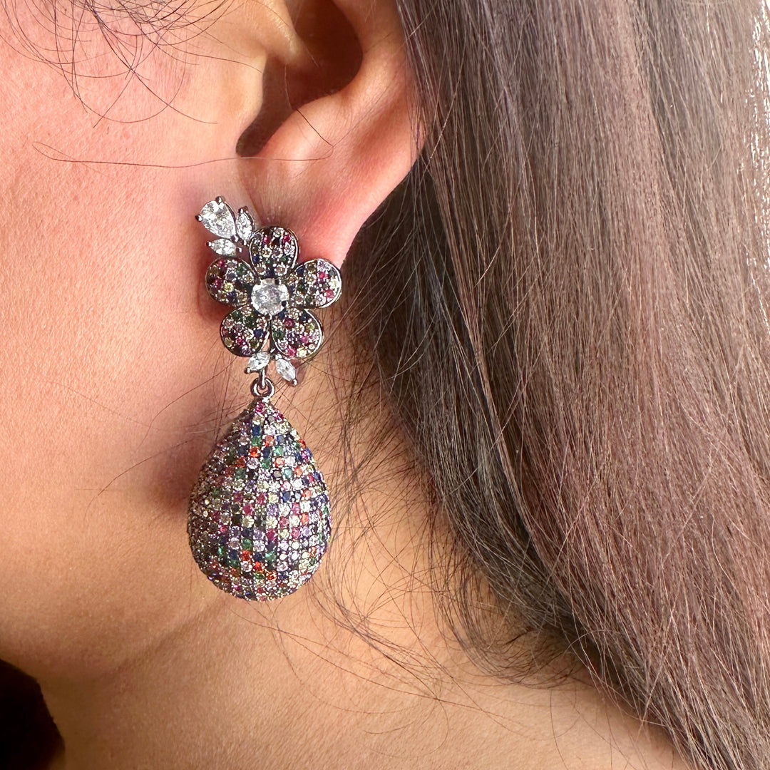 Inaaya Multicolour Earring