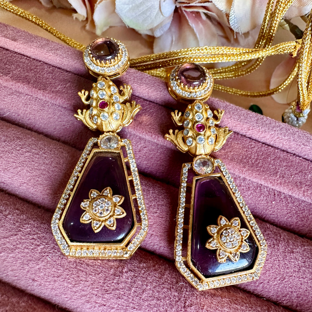 Akshita Purple Kundan Hasli Set