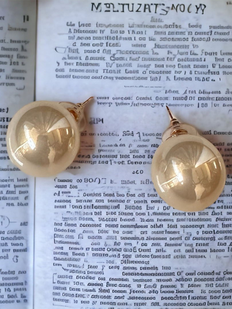 Classic Off White Big Pearl Earrings