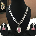Load image into Gallery viewer, Juhi Ad Jewellery Set

