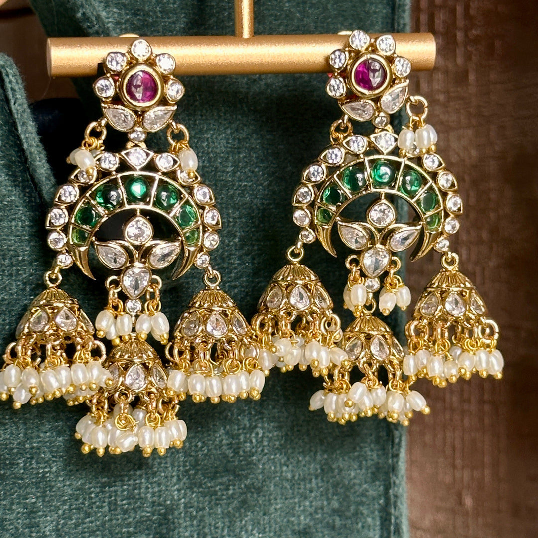 Esha Pachi Kundan Earrings