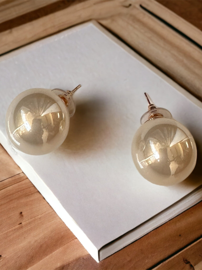 Classic Off White Big Pearl Earrings