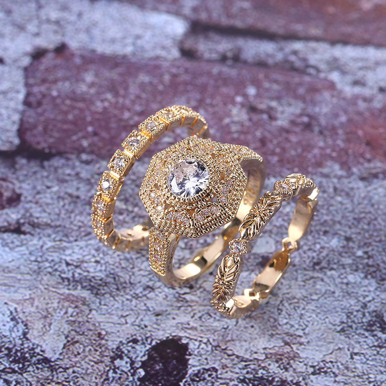 Nia Royal Ad Stone Triple Ring