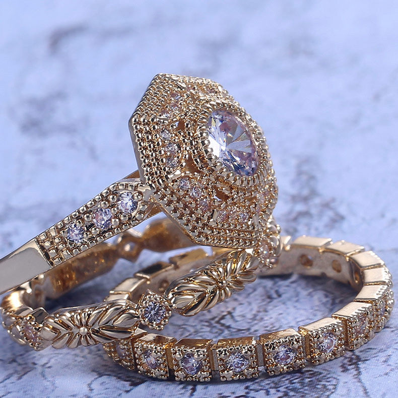 Nia Royal Ad Stone Triple Ring