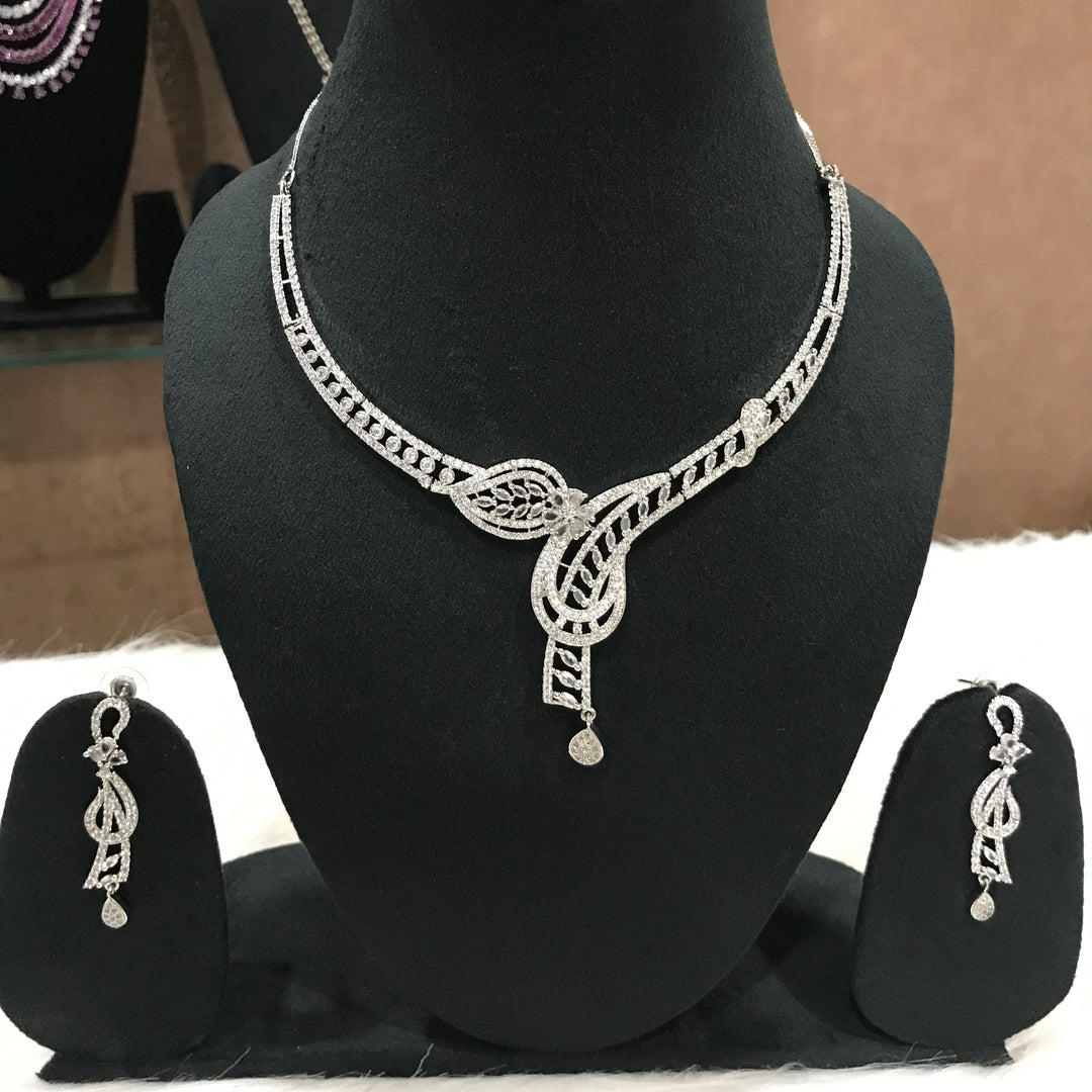 Aaina Ad Jewellery Set