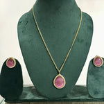 Load image into Gallery viewer, Varsha Pink Doublet Jewellery Set
