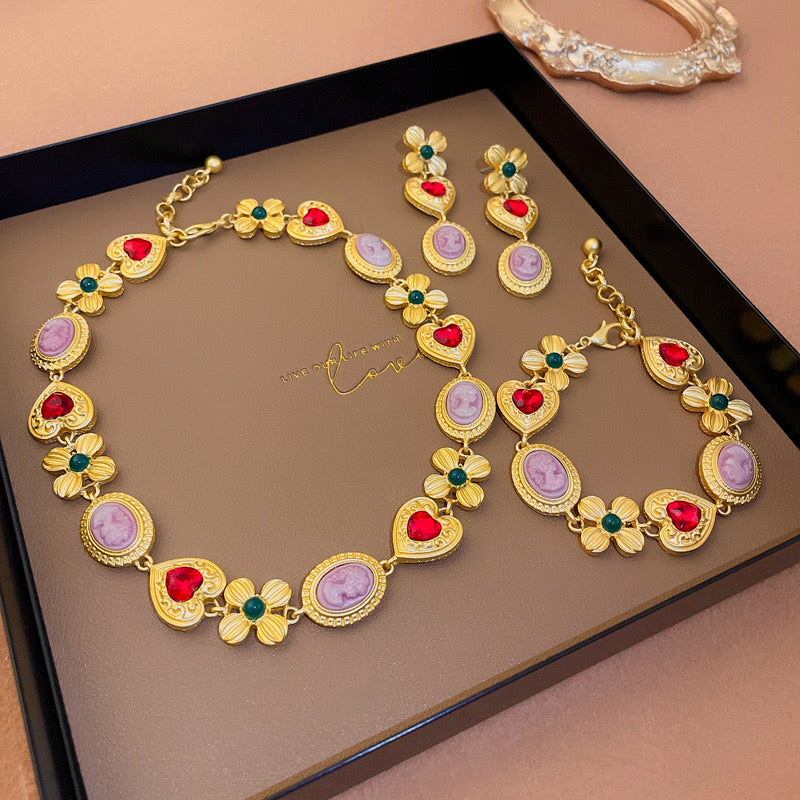 Elizabeth Statement jewellery Set