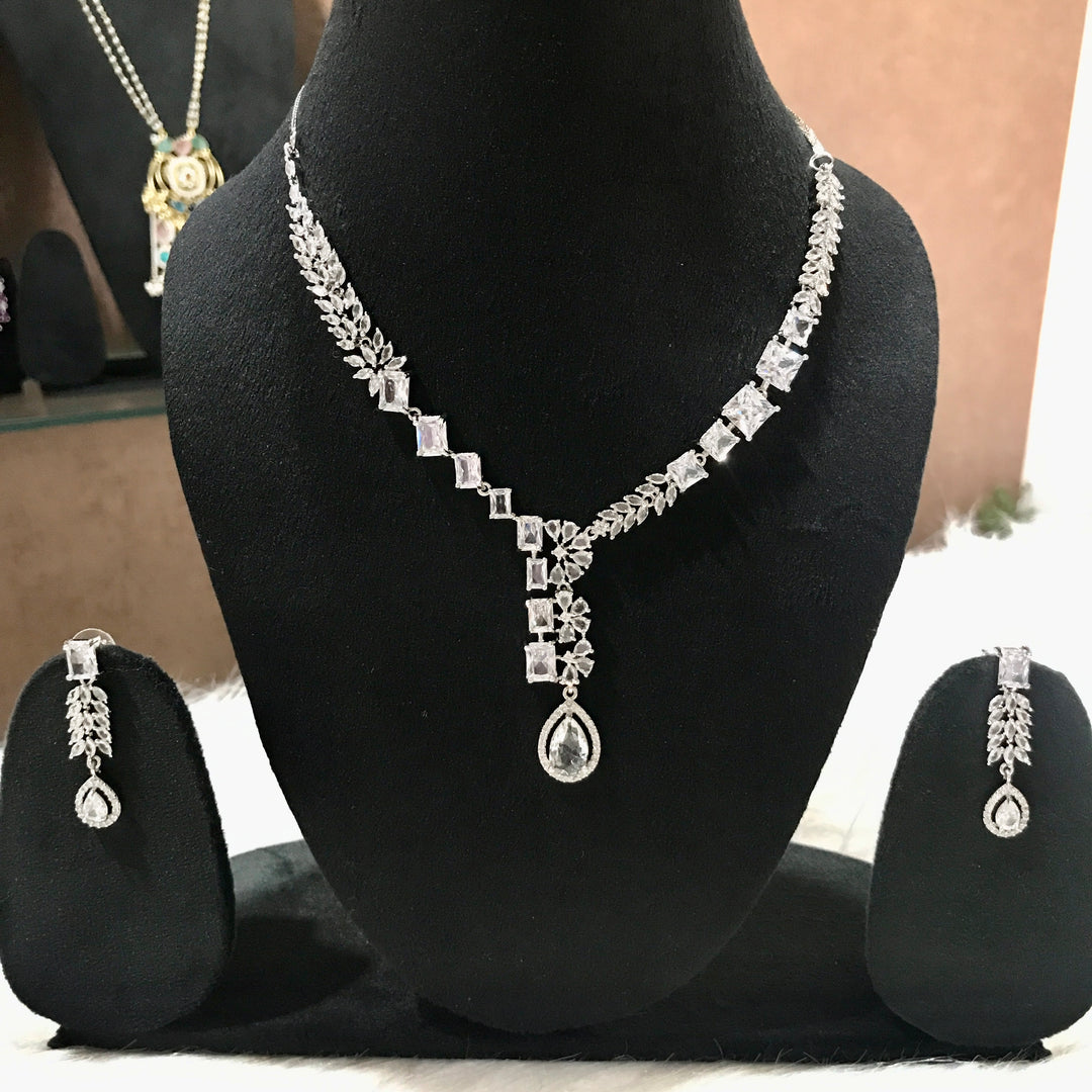 Trisha Ad Jewellery Set