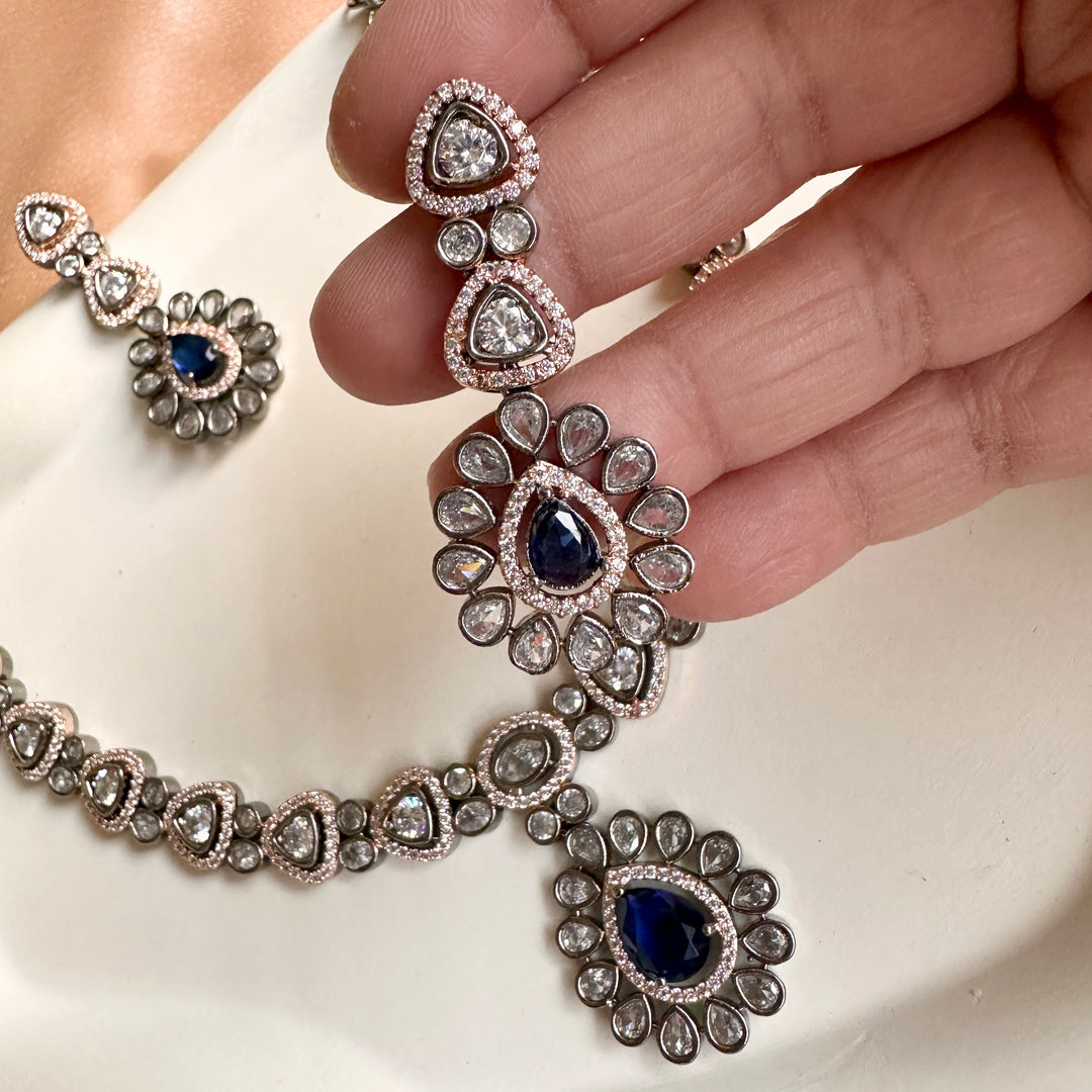 Mia Navy Roseblack Jewellery Set