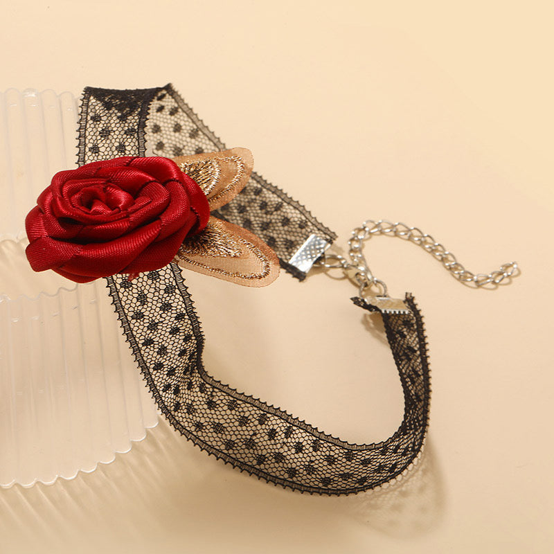 Retro Rose Flower Lace Fusion Choker