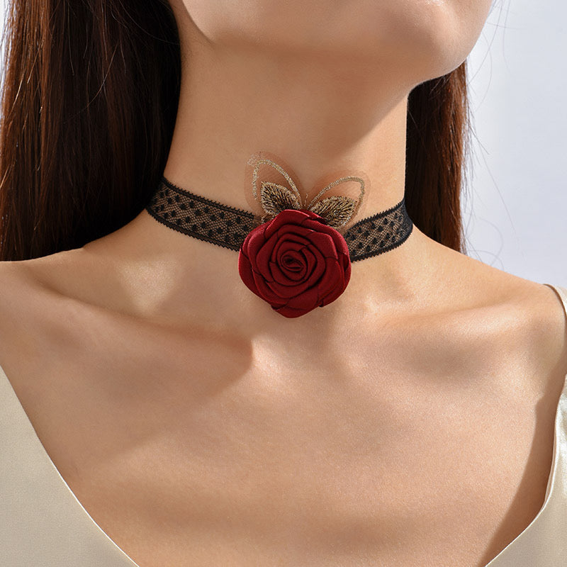 Retro Rose Flower Lace Fusion Choker