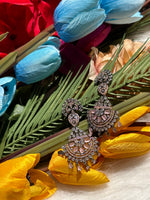 Load and play video in Gallery viewer, Stella Rose Gold Earrings
